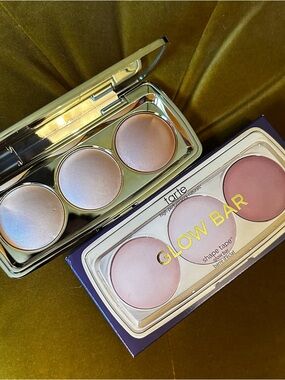 TARTE™ Glow Bar - Champagne, Bronze, and Sunlit Palette - New in box